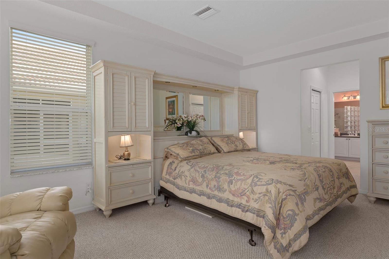 WOODVIEW VILLAS 03 - Residential