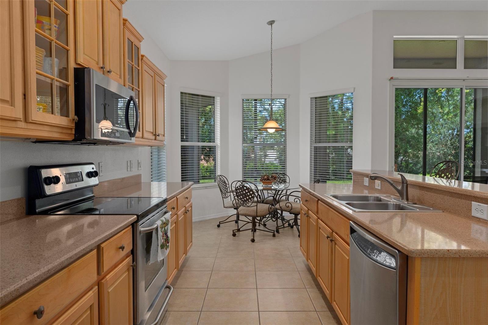 WOODVIEW VILLAS 03 - Residential