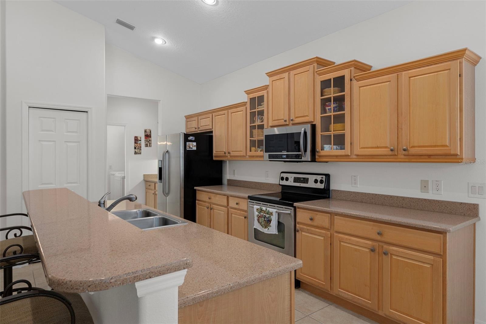 WOODVIEW VILLAS 03 - Residential