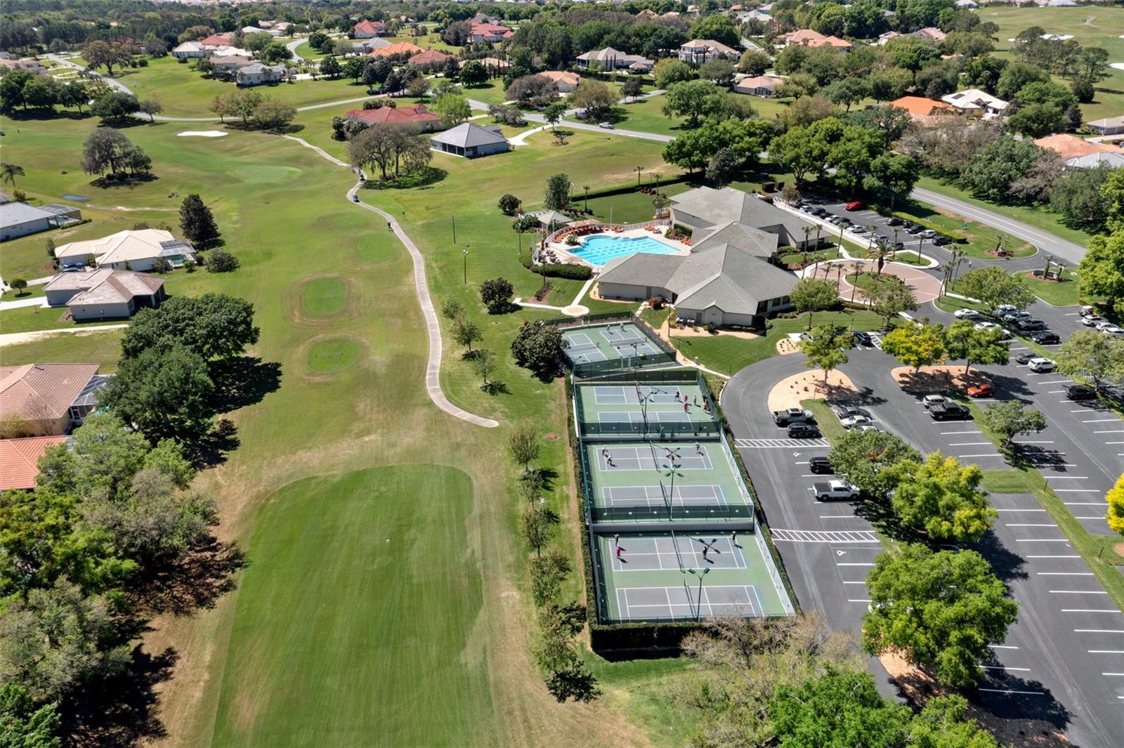 WOODVIEW VILLAS 03 - Residential