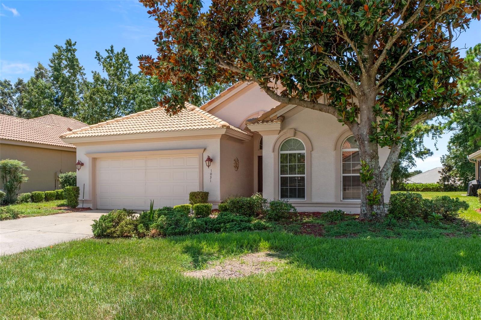 WOODVIEW VILLAS 03 - Residential