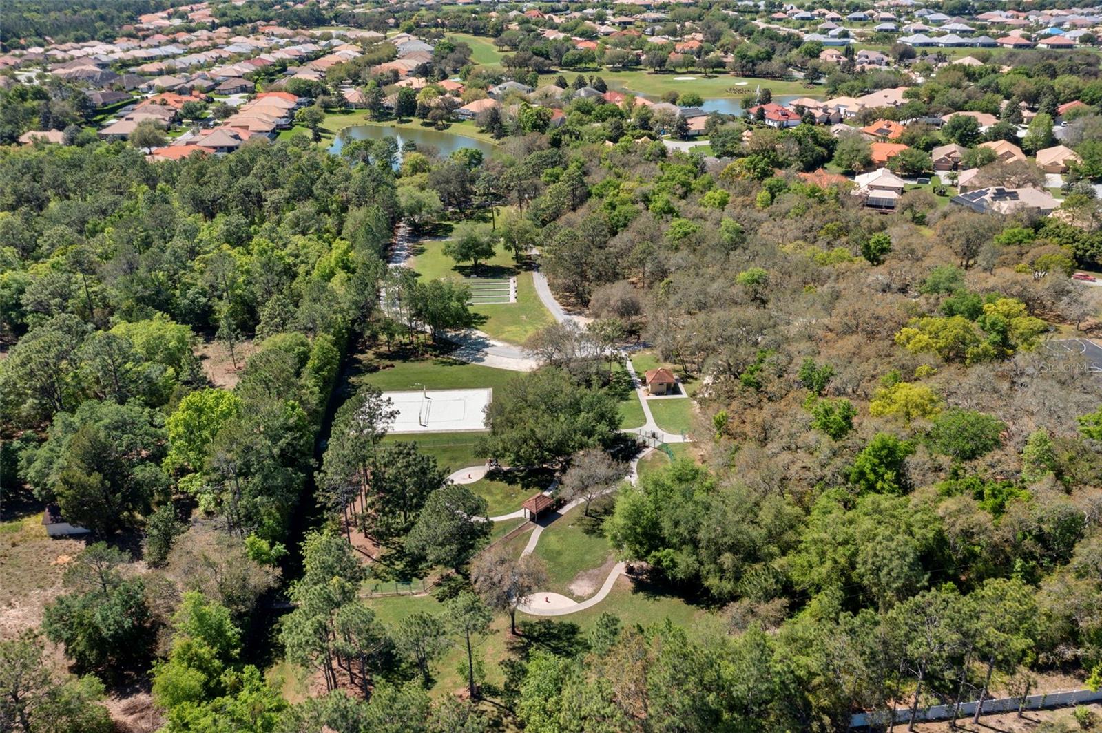 WOODVIEW VILLAS 03 - Residential