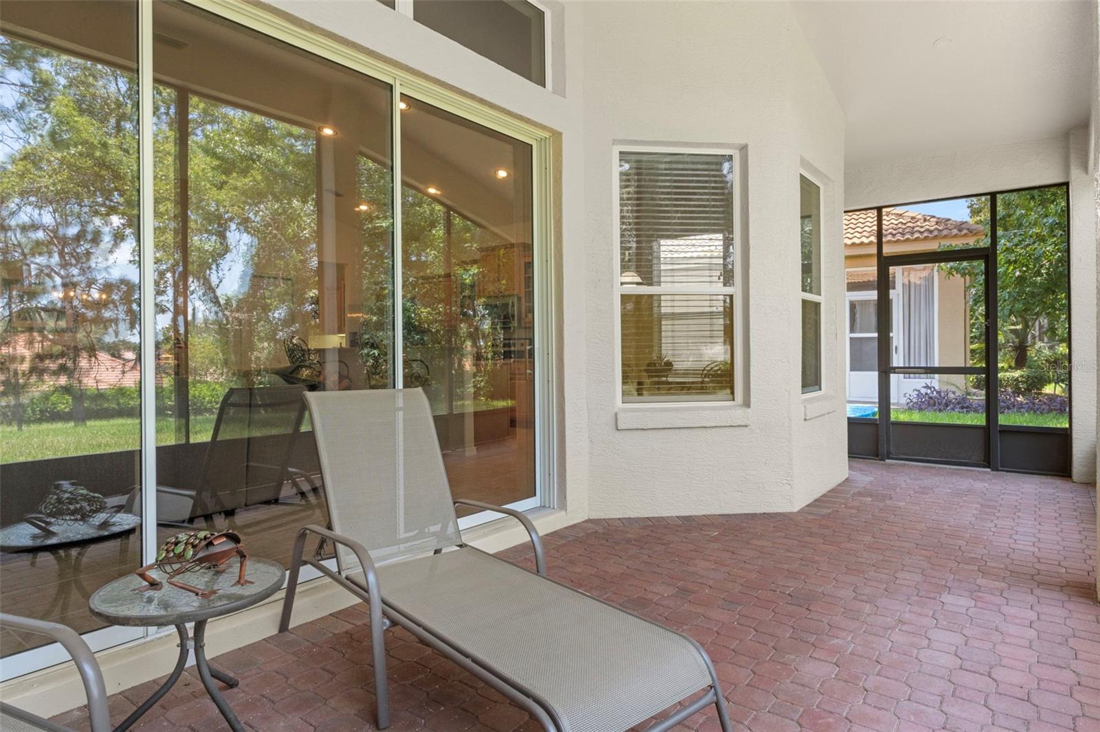 WOODVIEW VILLAS 03 - Residential