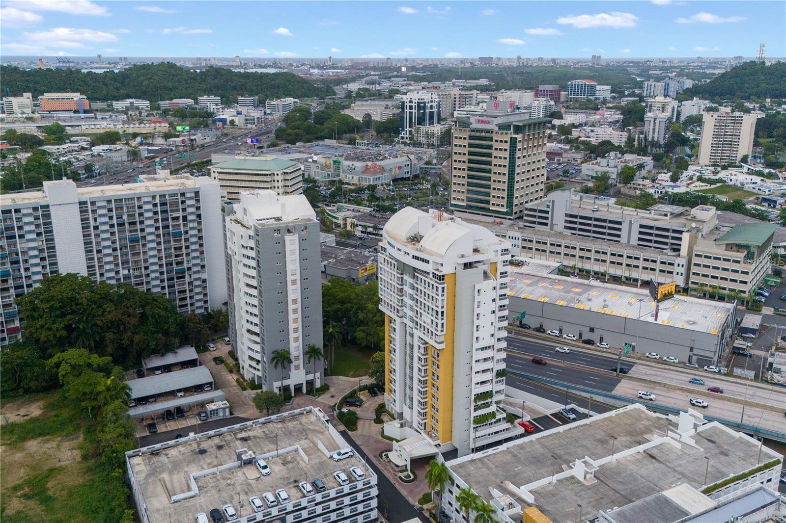 PLAZA ATHENEE - Residential