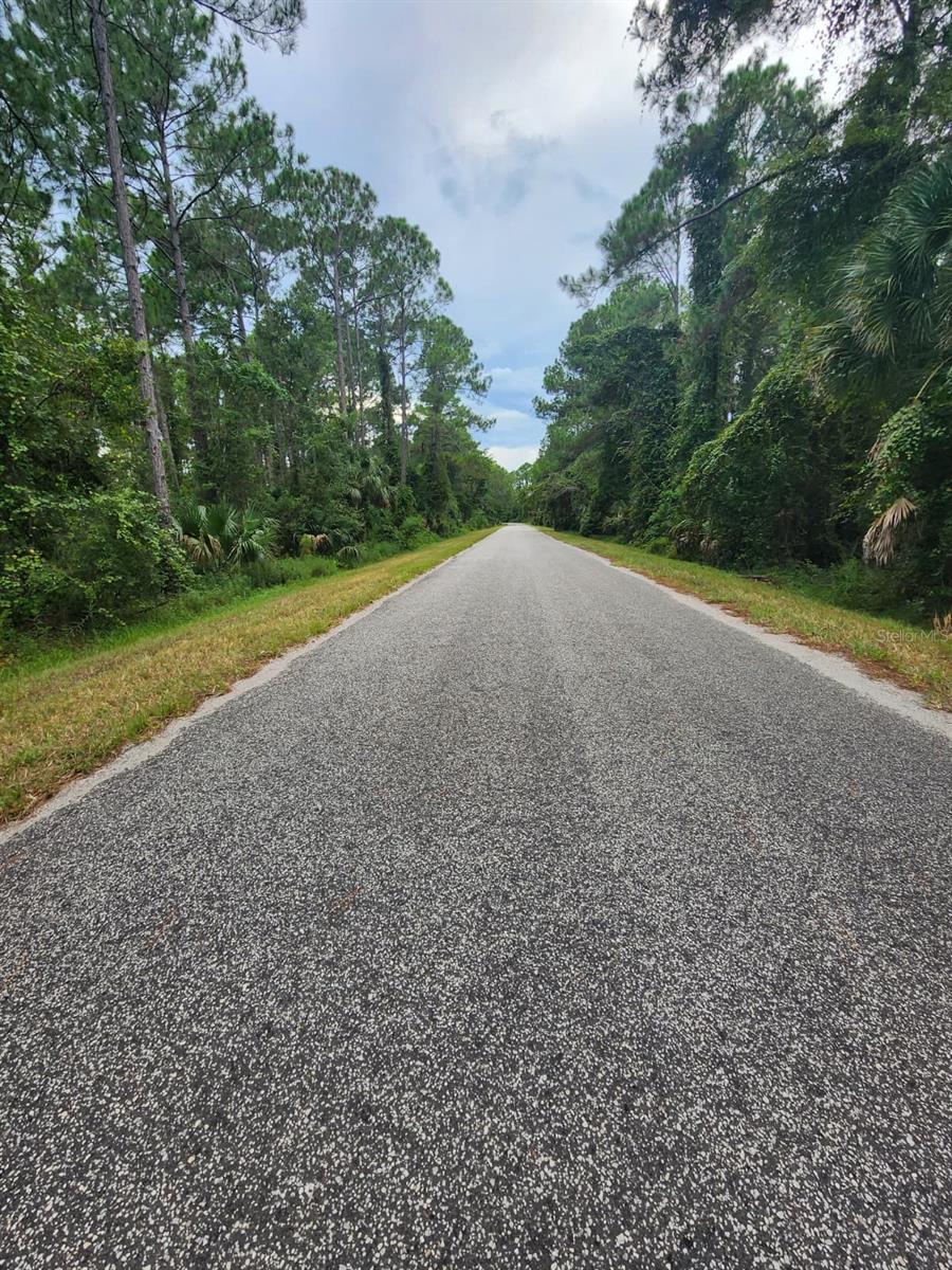 ROYAL TRAILS UNIT 01 - Land