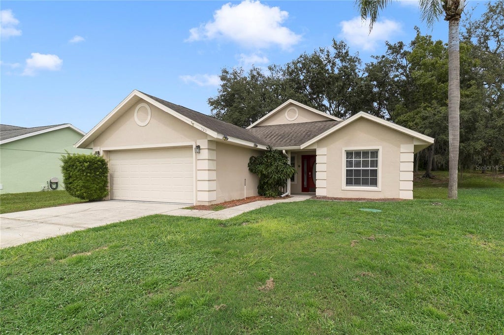 Photo of 520 Hanging Moss Road, Davenport, FL 33837 (MLS # O6446285)