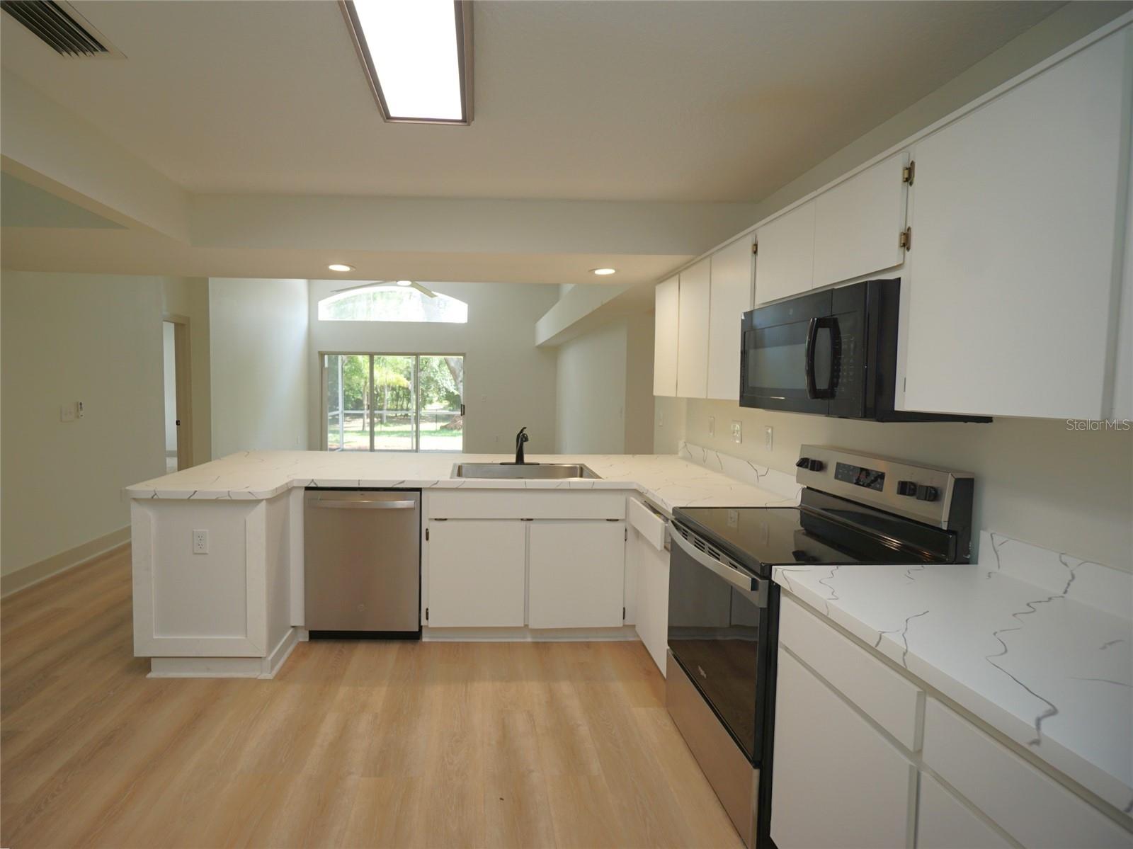 THE WILLOWS UNIT 3 - Residential Lease