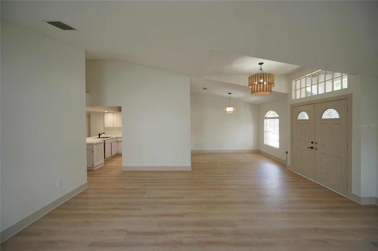 THE WILLOWS UNIT 3 - Residential Lease