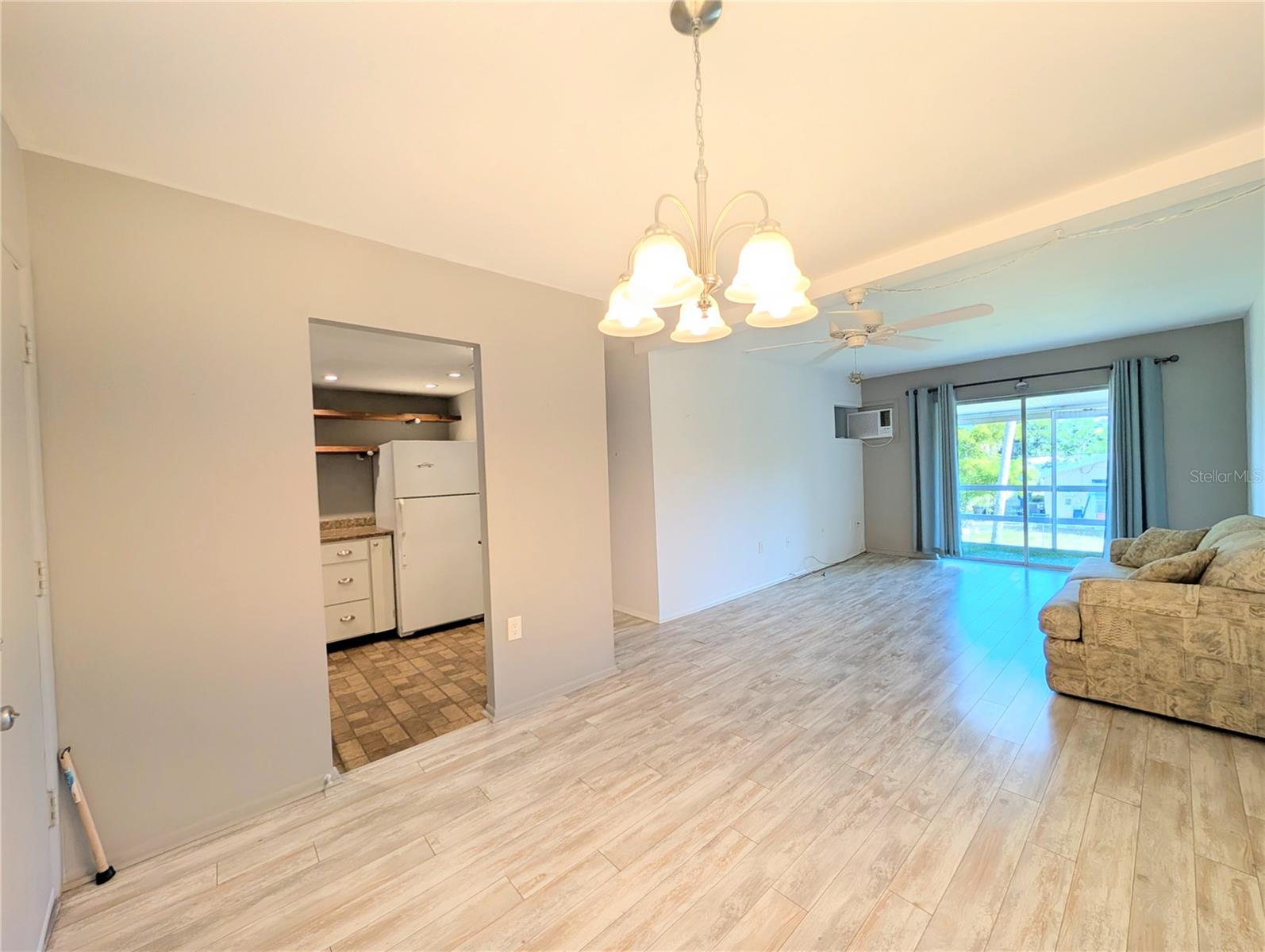 THE FOURTH BAYSHORE - Residential