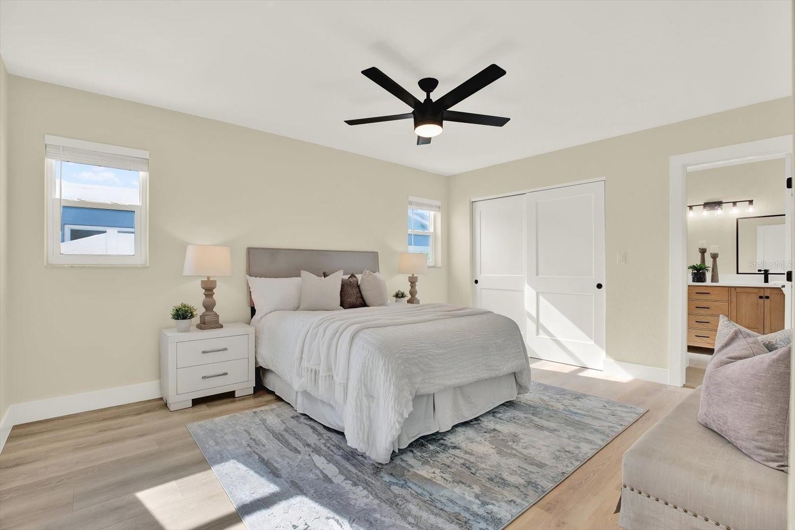 OAKHURST SHORES 5TH ADD - Residential