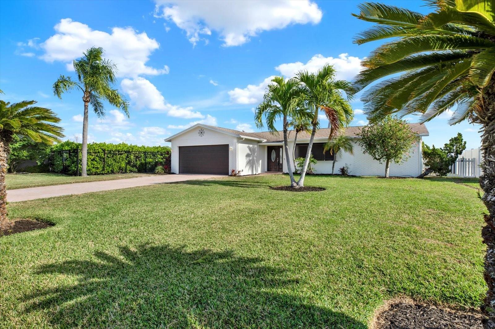 OAKHURST SHORES 5TH ADD - Residential