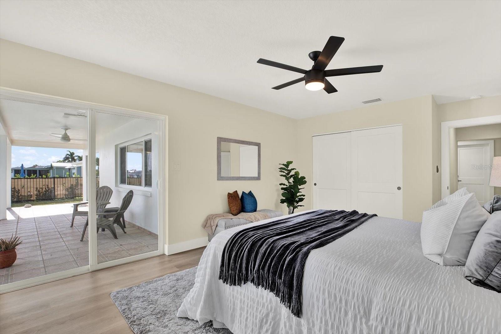 OAKHURST SHORES 5TH ADD - Residential