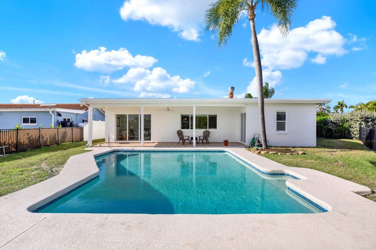 OAKHURST SHORES 5TH ADD - Residential