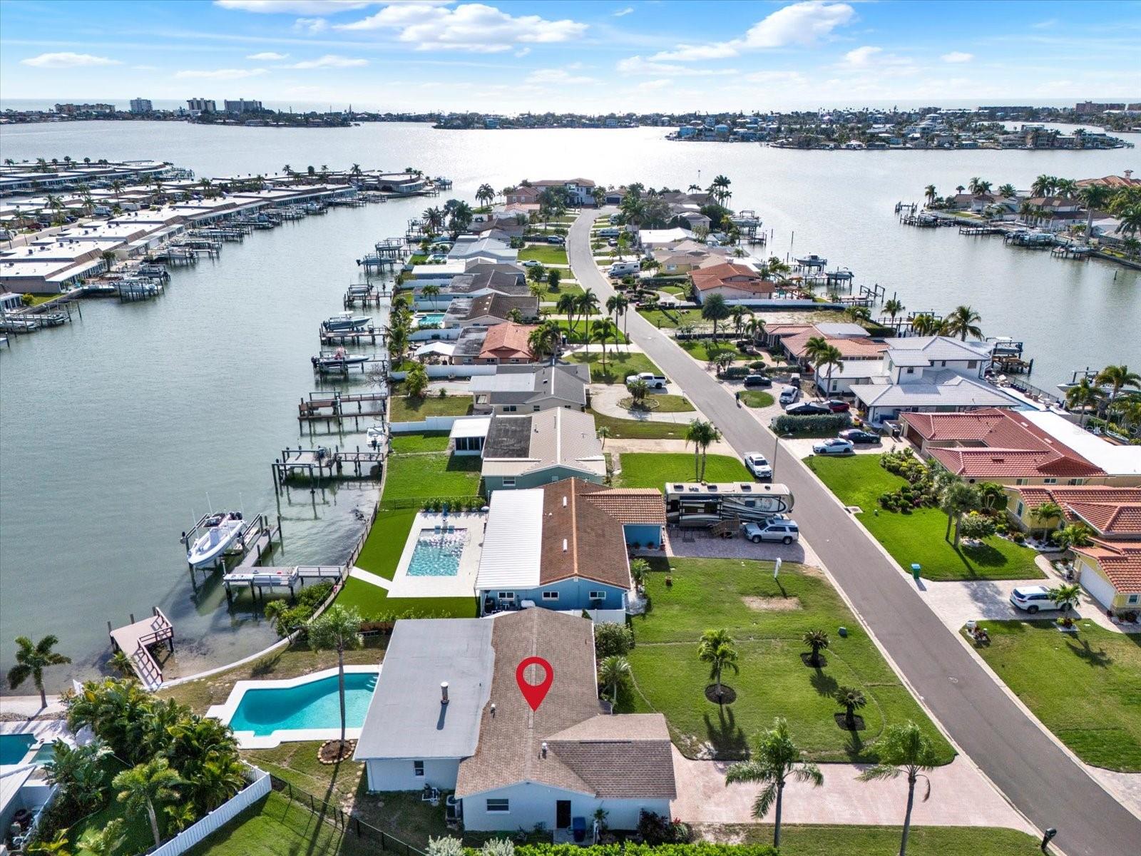 OAKHURST SHORES 5TH ADD - Residential