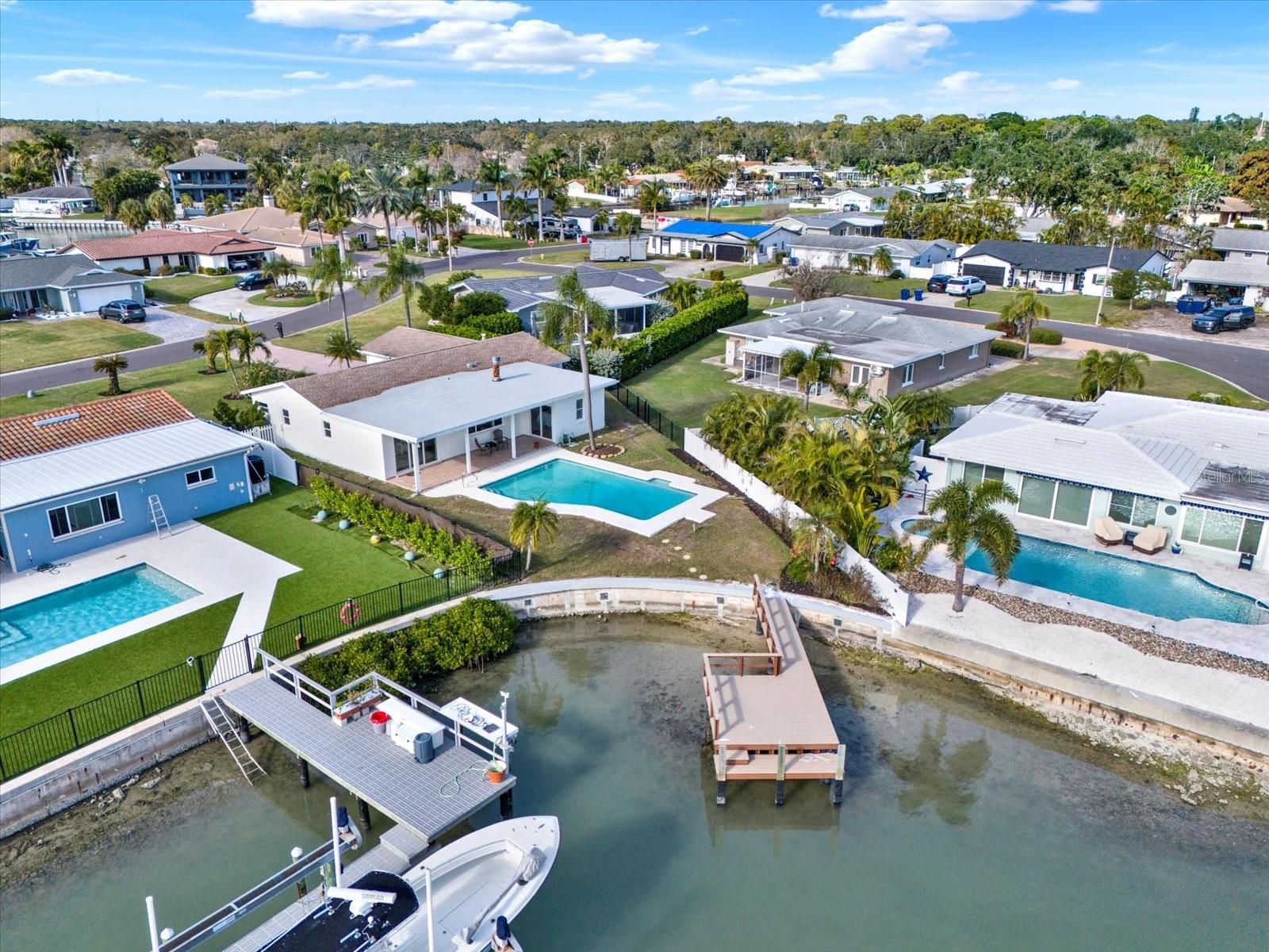 OAKHURST SHORES 5TH ADD - Residential