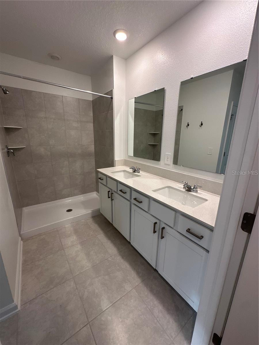 STOREY CREEK PH 6 - Residential Lease