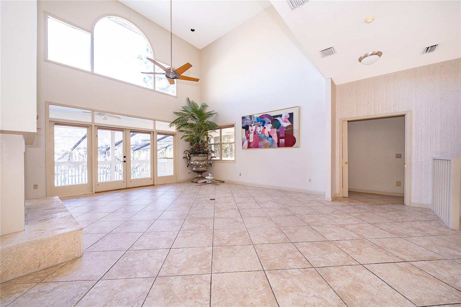 1813 HIDDEN PINE LANE