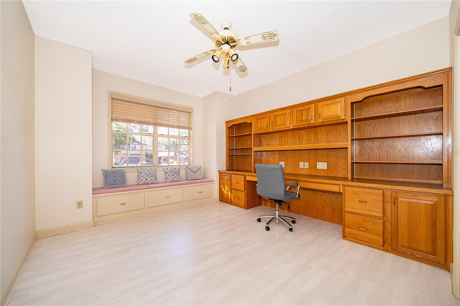 BENT OAK PH 04 - Residential