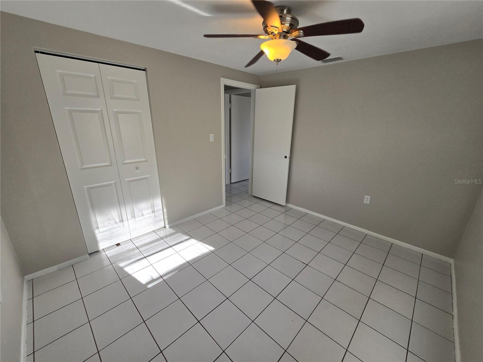 HOLIDAY LAKE ESTATES - Residential Lease