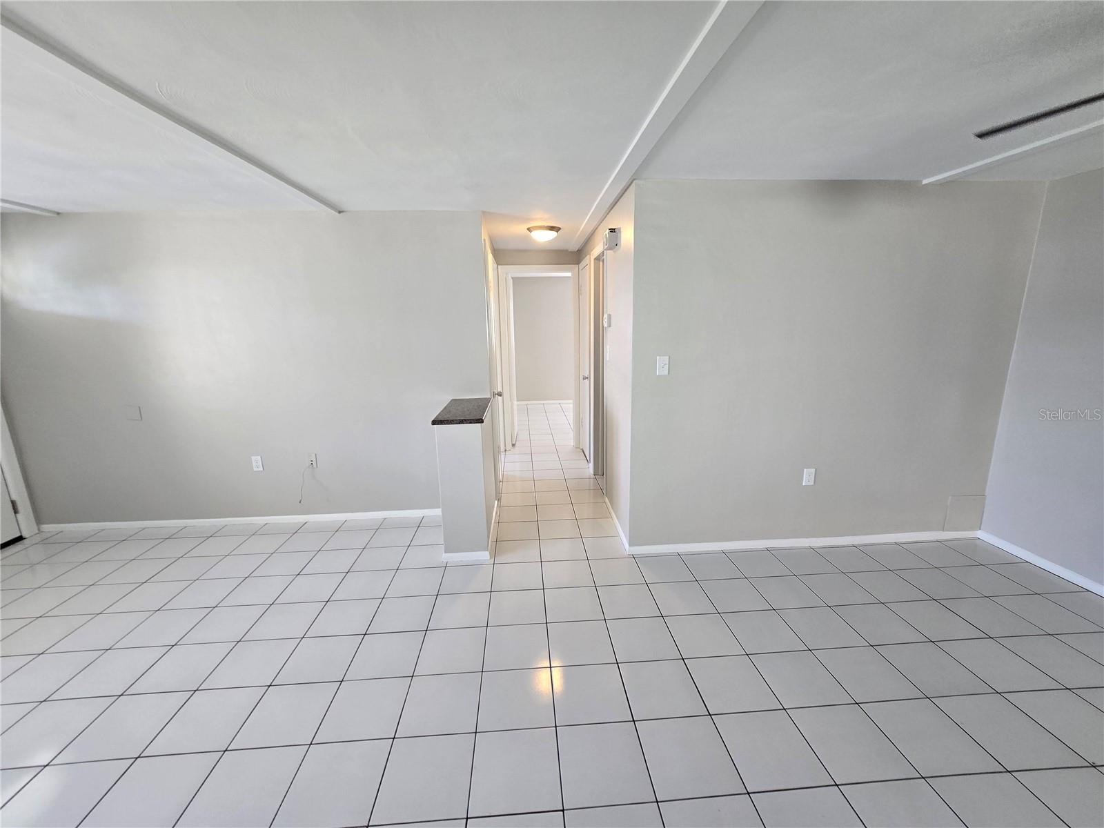 HOLIDAY LAKE ESTATES - Residential Lease