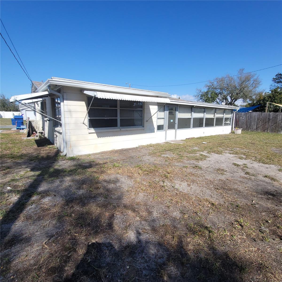 HOLIDAY LAKE ESTATES - Residential Lease