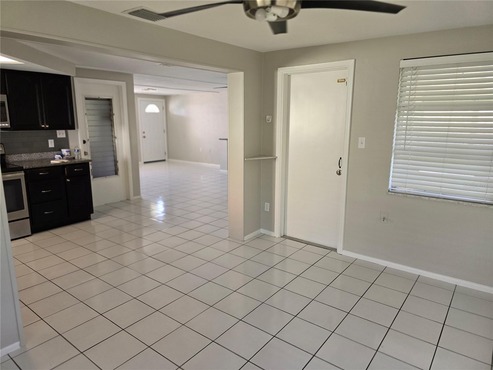 HOLIDAY LAKE ESTATES - Residential Lease
