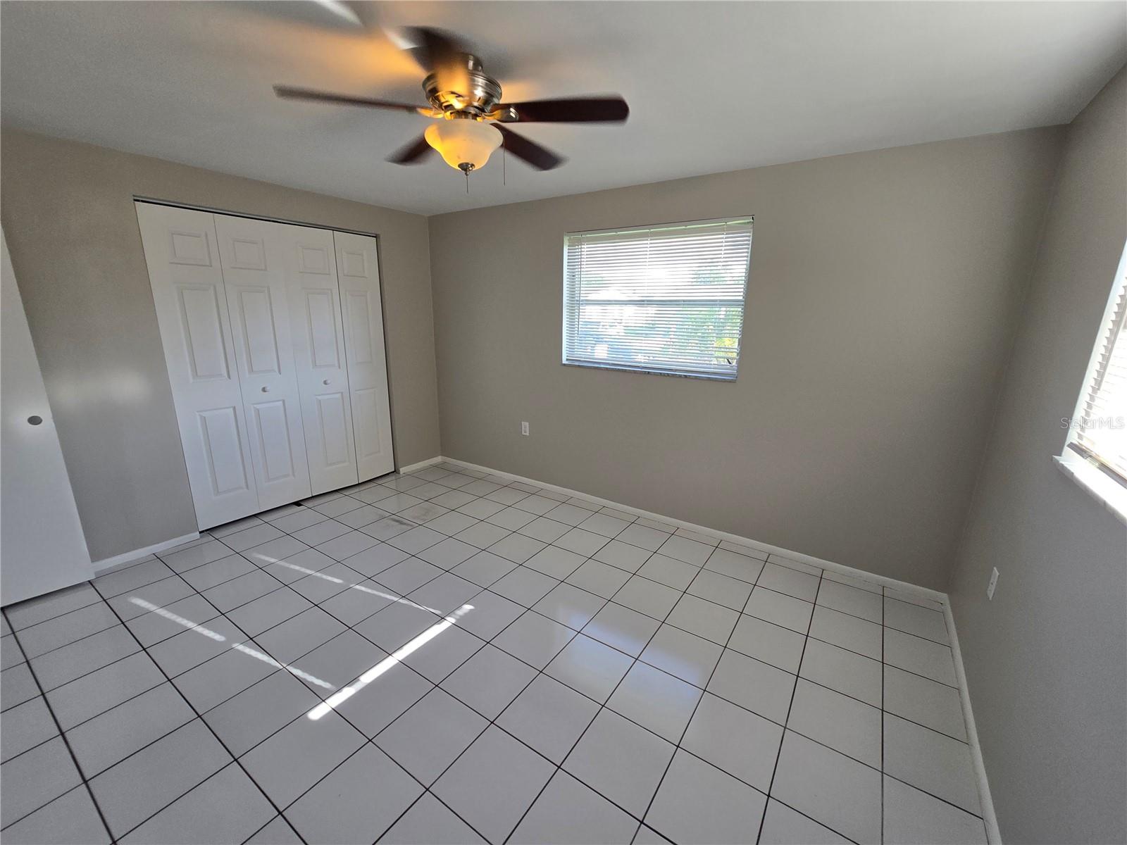 HOLIDAY LAKE ESTATES - Residential Lease
