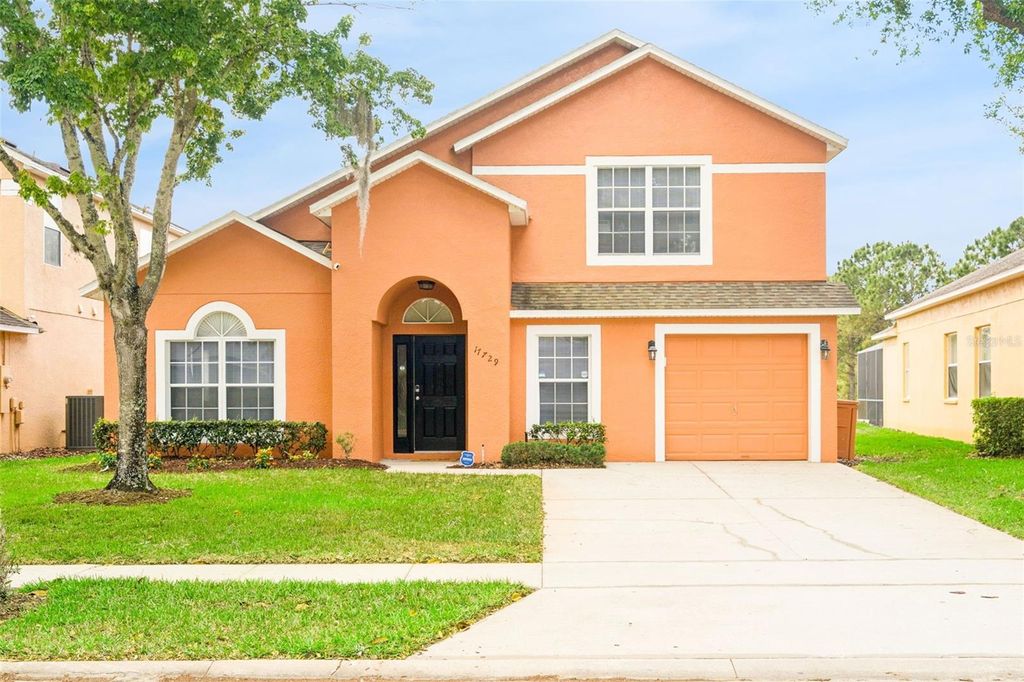 Photo of 17729 Woodcrest Way, Clermont, FL 34714 (MLS # S5147058)