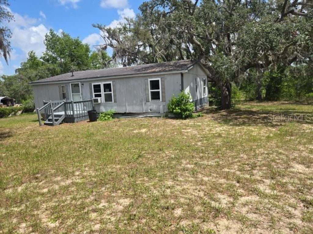 Photo of 13023 Taylor Street, Brooksville, FL 34613 (MLS # A4656363)