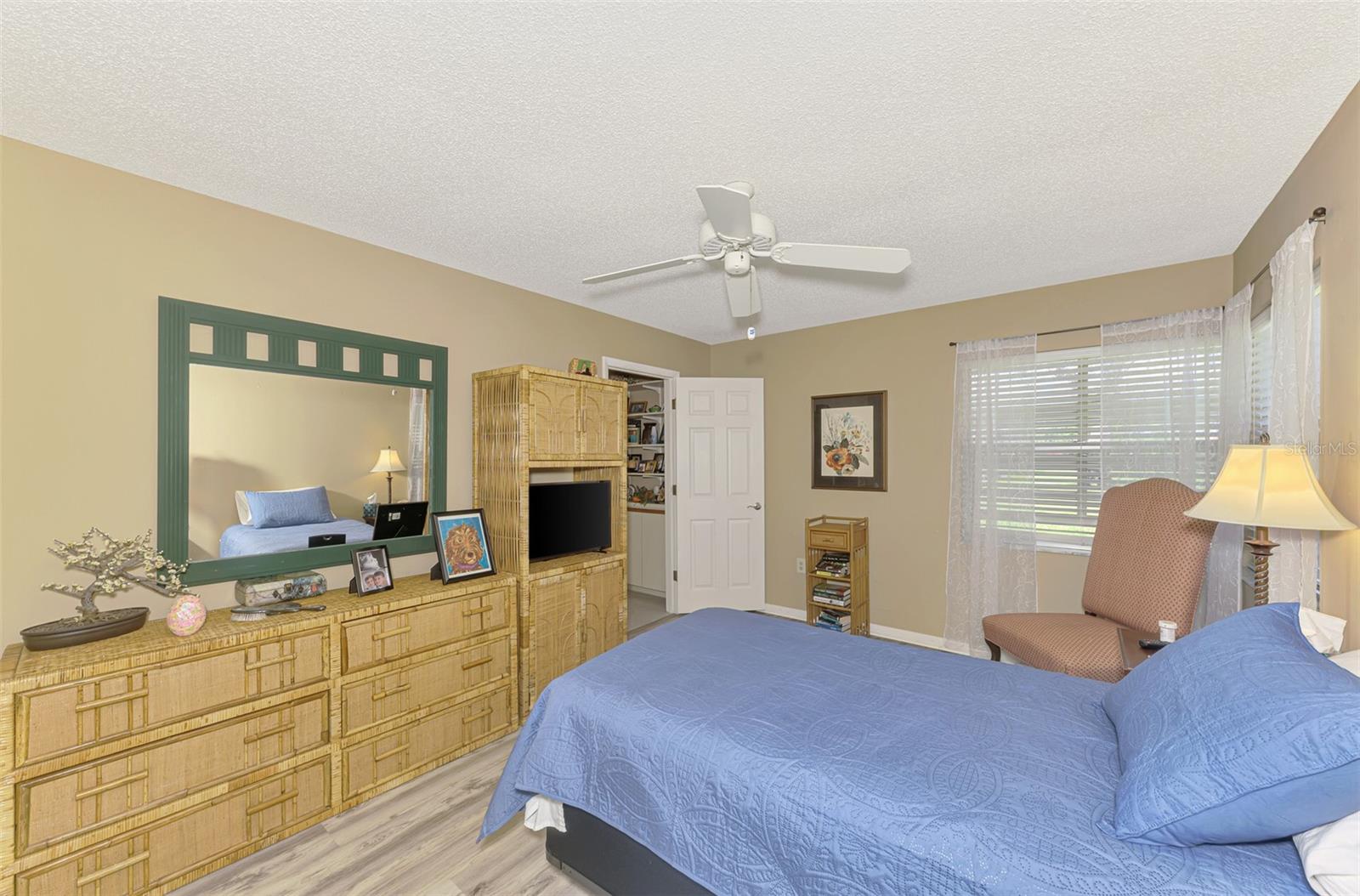 WILLOW SPGS - Residential