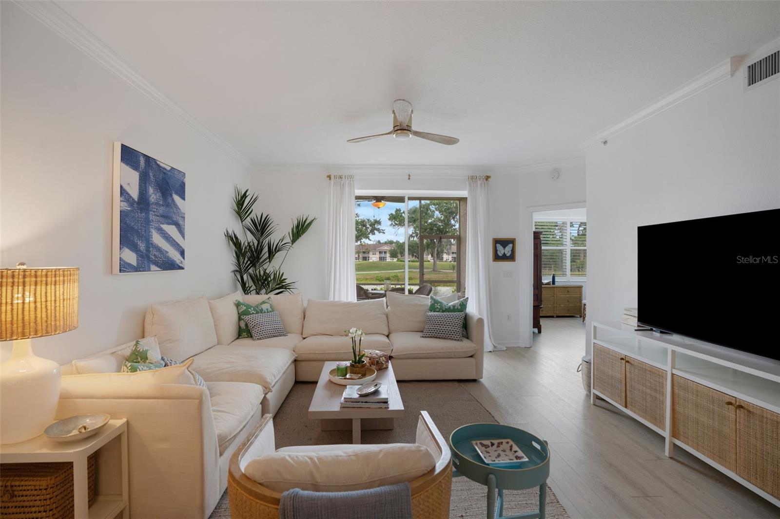 HERITAGE OAKS VERANDA 8 - Residential