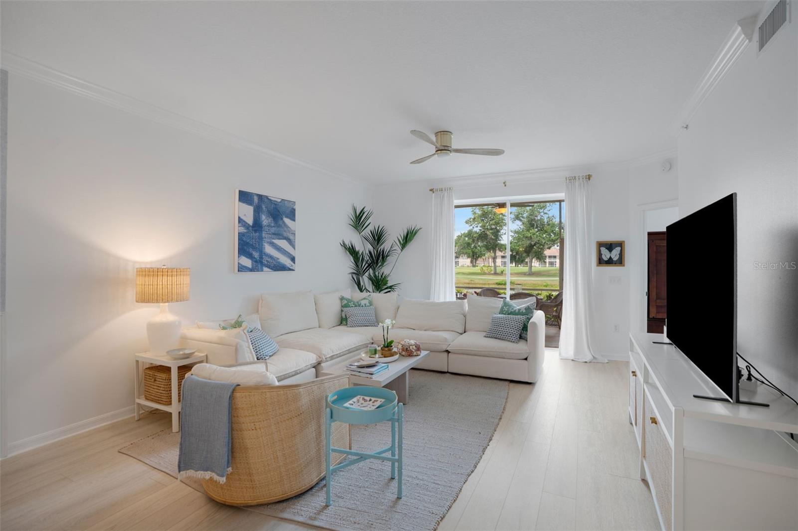 HERITAGE OAKS VERANDA 8 - Residential