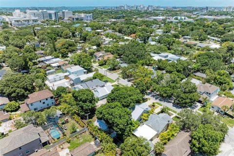 A home in SARASOTA