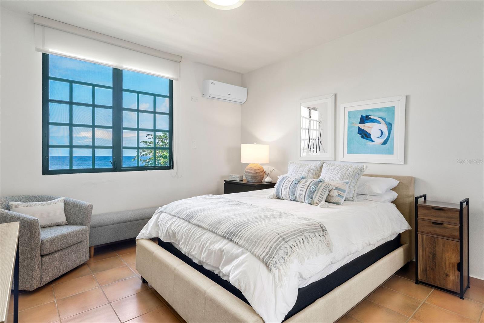 DORADO REEF - Residential