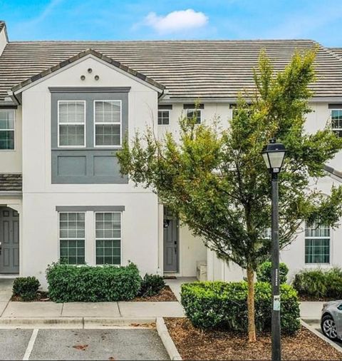 Photo of 130 Captiva Drive, Davenport, FL 33896 (MLS # S5139426)