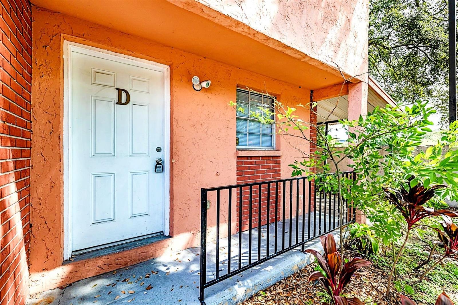 COLLINS ARMENIA PARK - Residential Lease