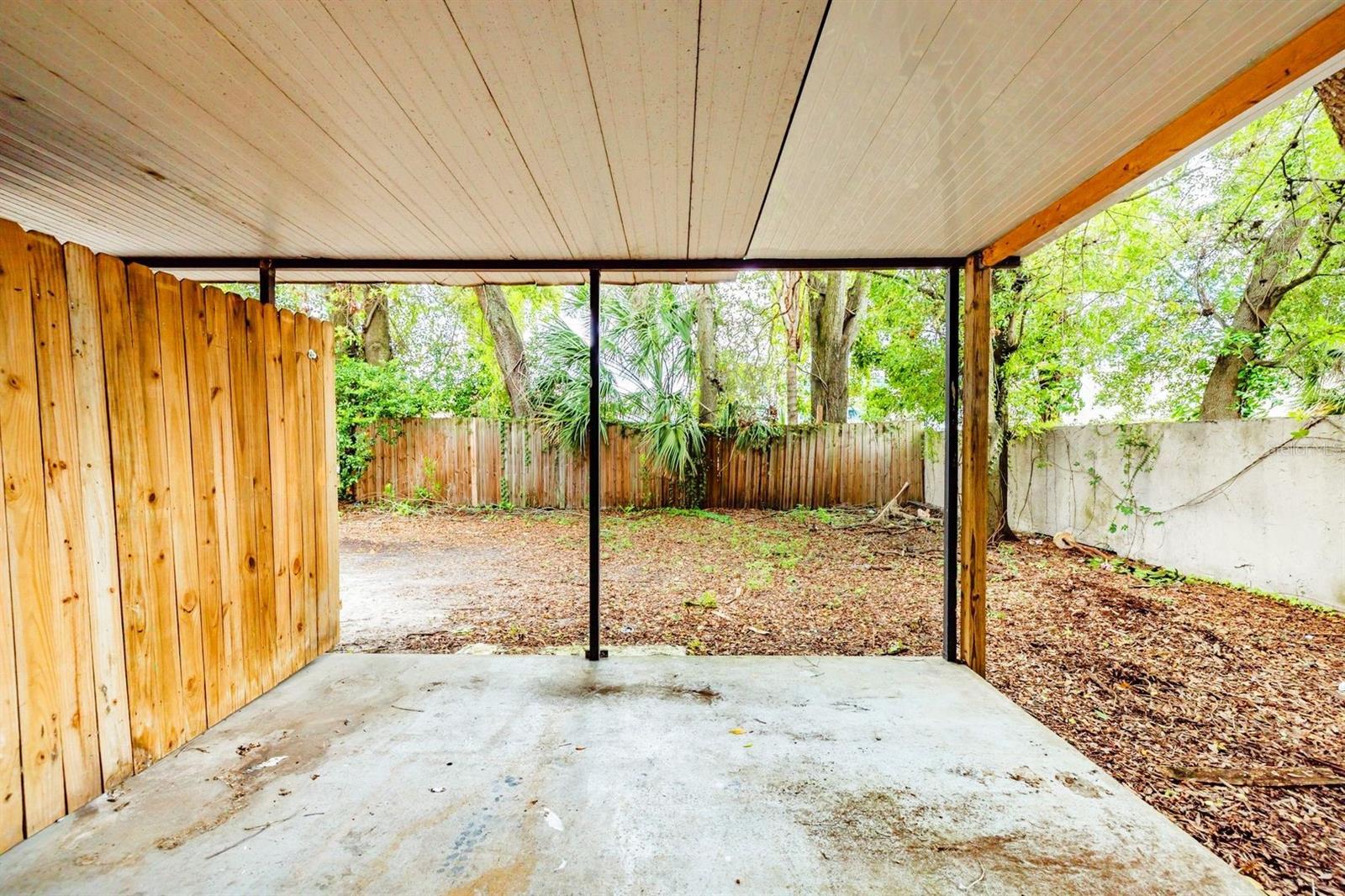 COLLINS ARMENIA PARK - Residential Lease