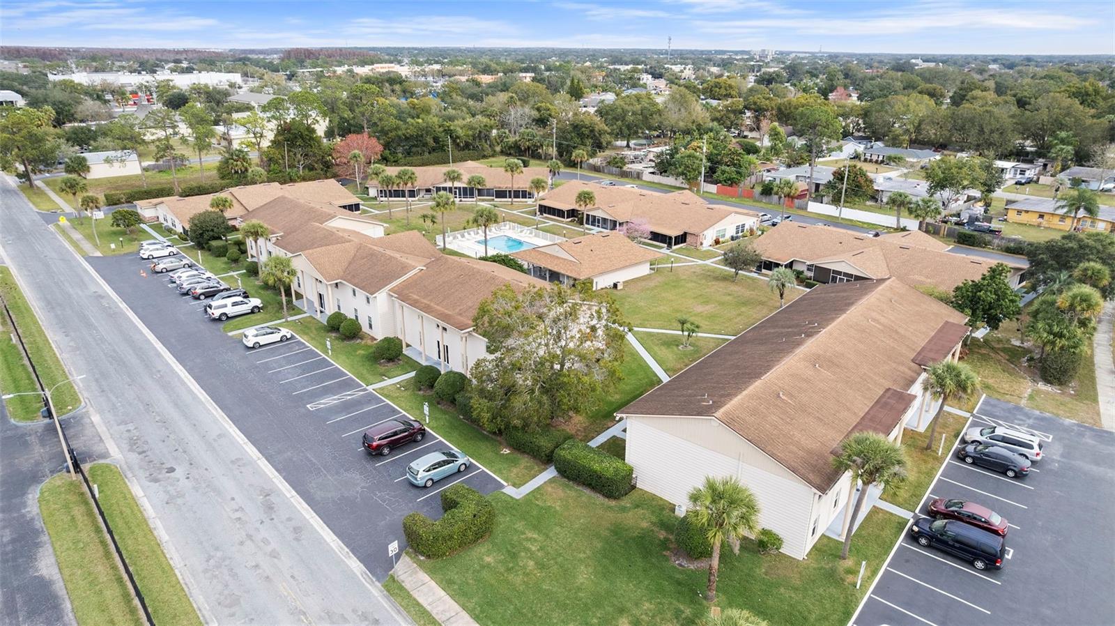 HERITAGE HOUSE CONDO - Residential