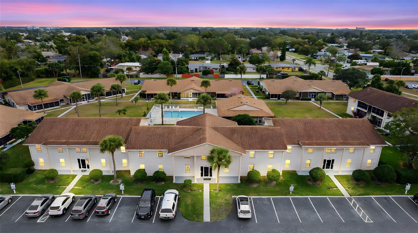 HERITAGE HOUSE CONDO - Residential