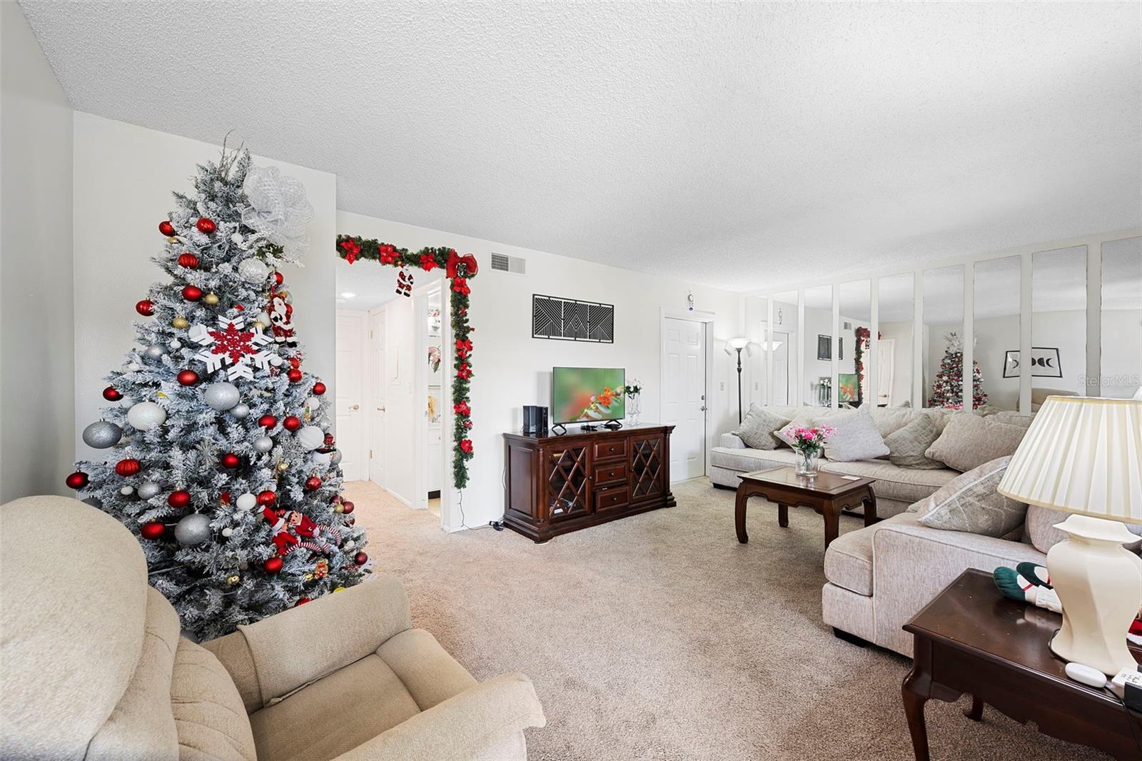 HERITAGE HOUSE CONDO - Residential