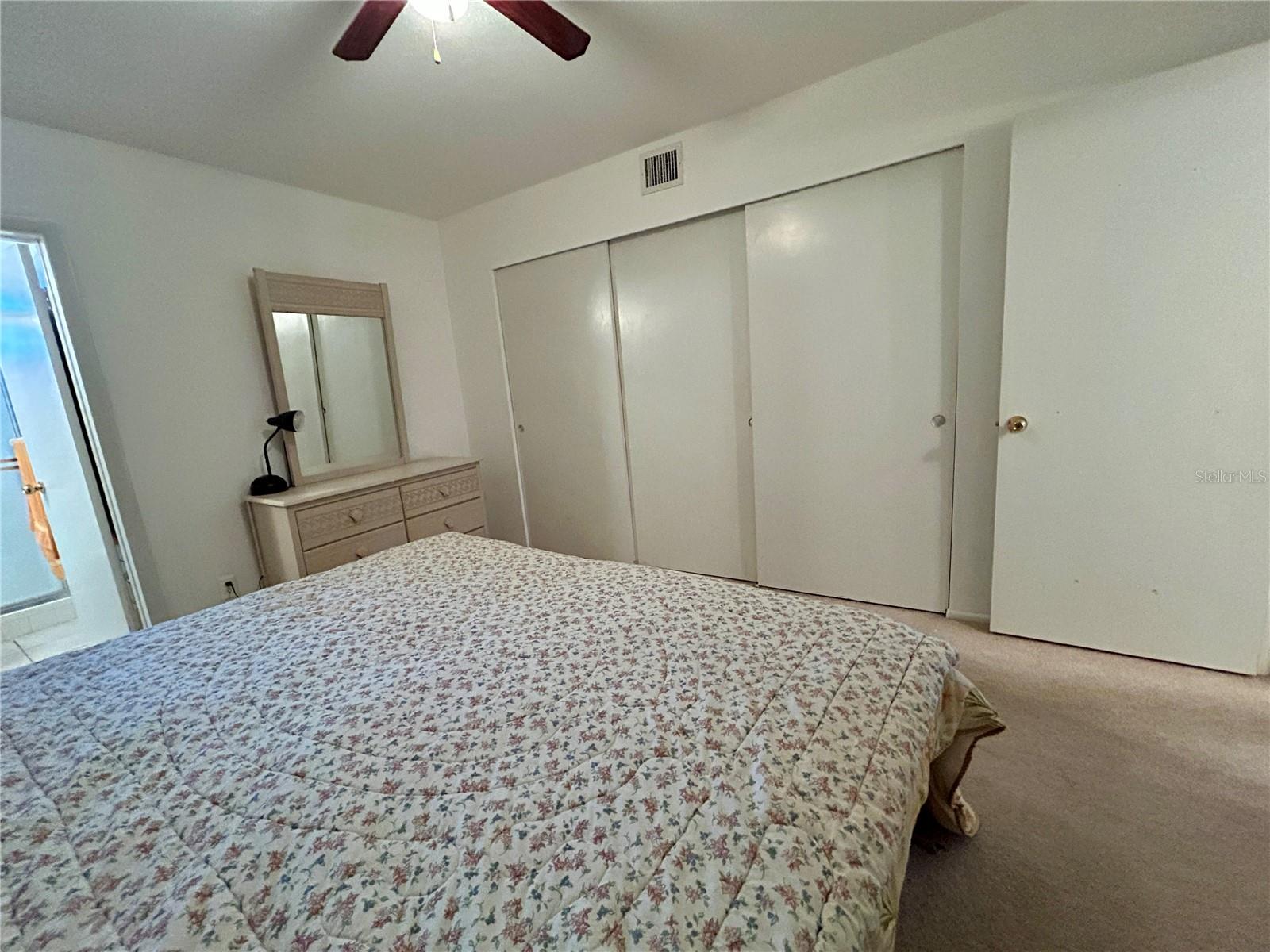 ON TOP OF THE WORLD - Residential