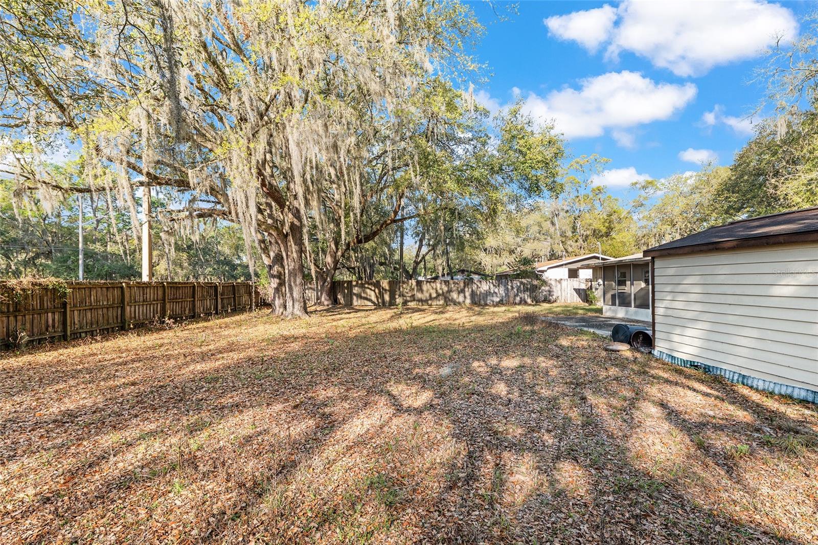 BRIARWOODLAND - Residential