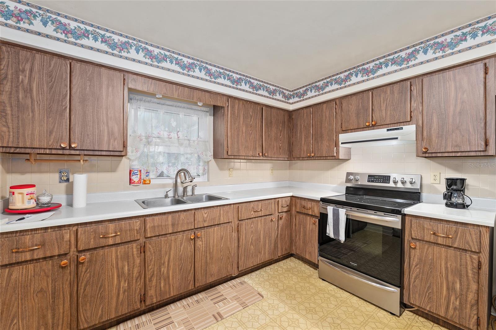 BRIARWOODLAND - Residential