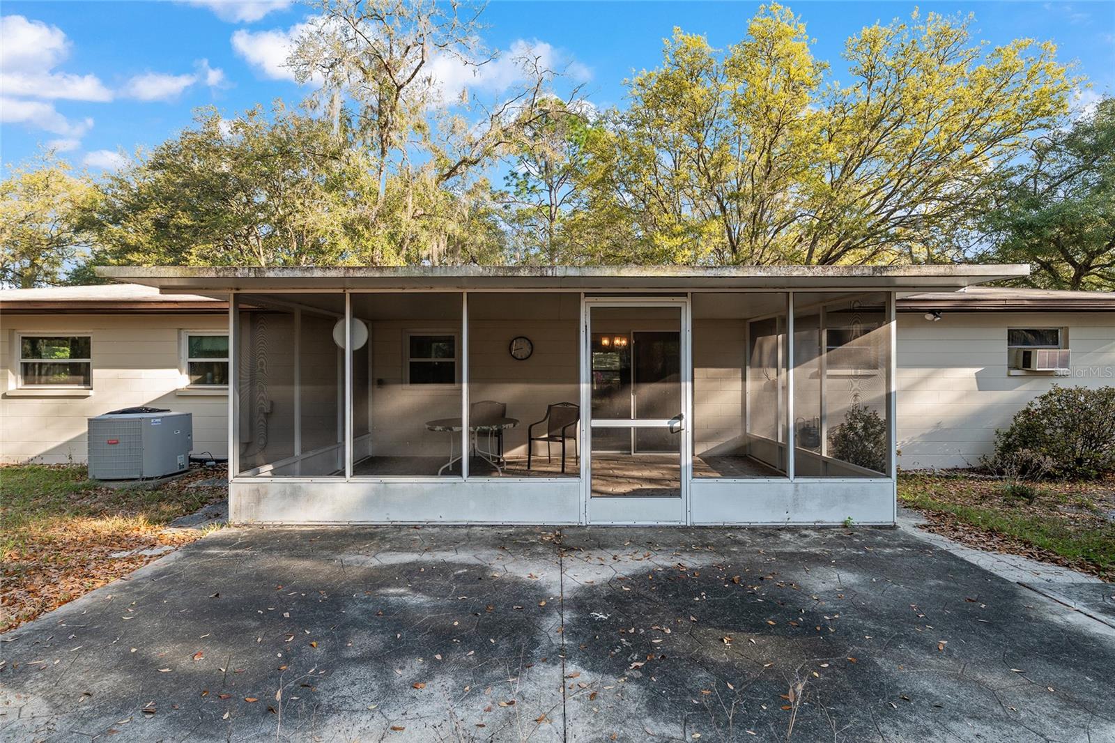 BRIARWOODLAND - Residential