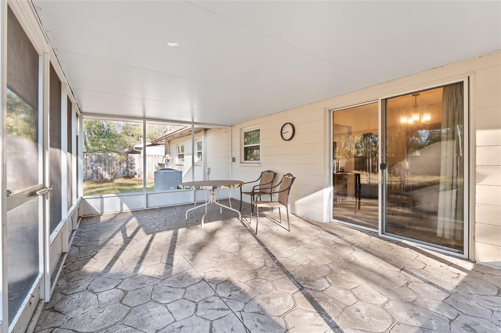 BRIARWOODLAND - Residential