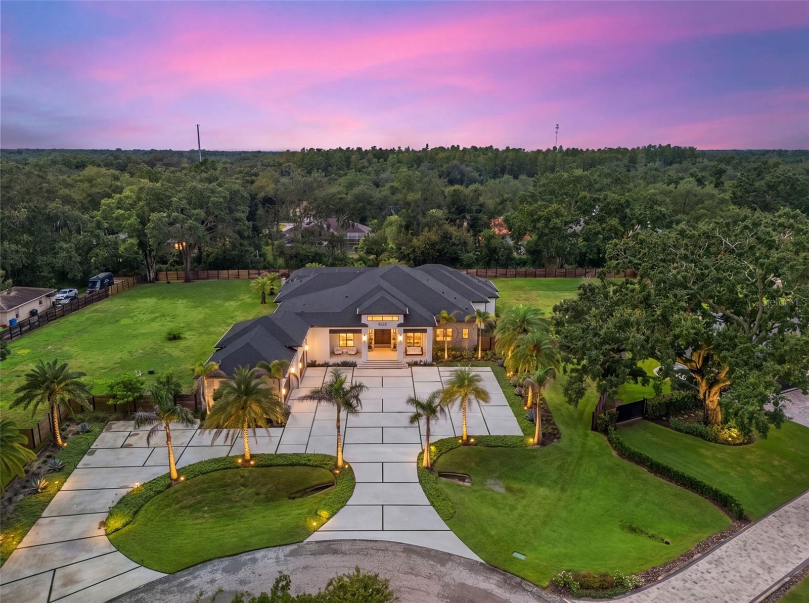 17602 GRANDE ESTATES PLACE