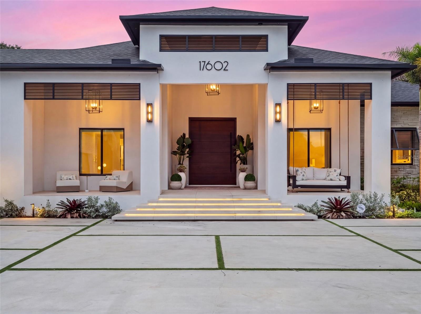 17602 GRANDE ESTATES PLACE
