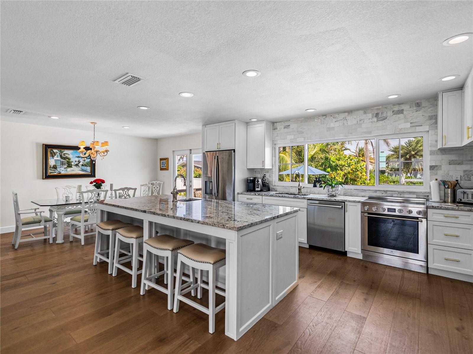 BAHIA SHORES 4TH ADD - Residential Lease