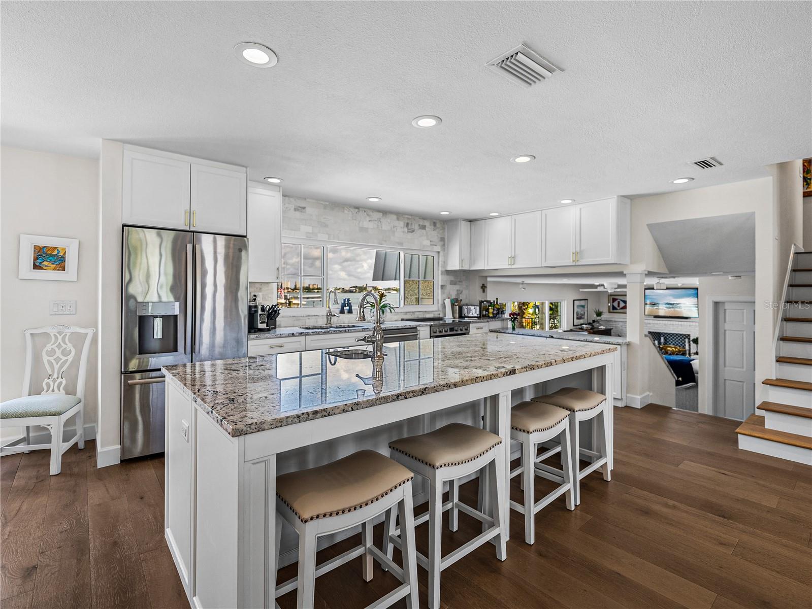 BAHIA SHORES 4TH ADD - Residential Lease