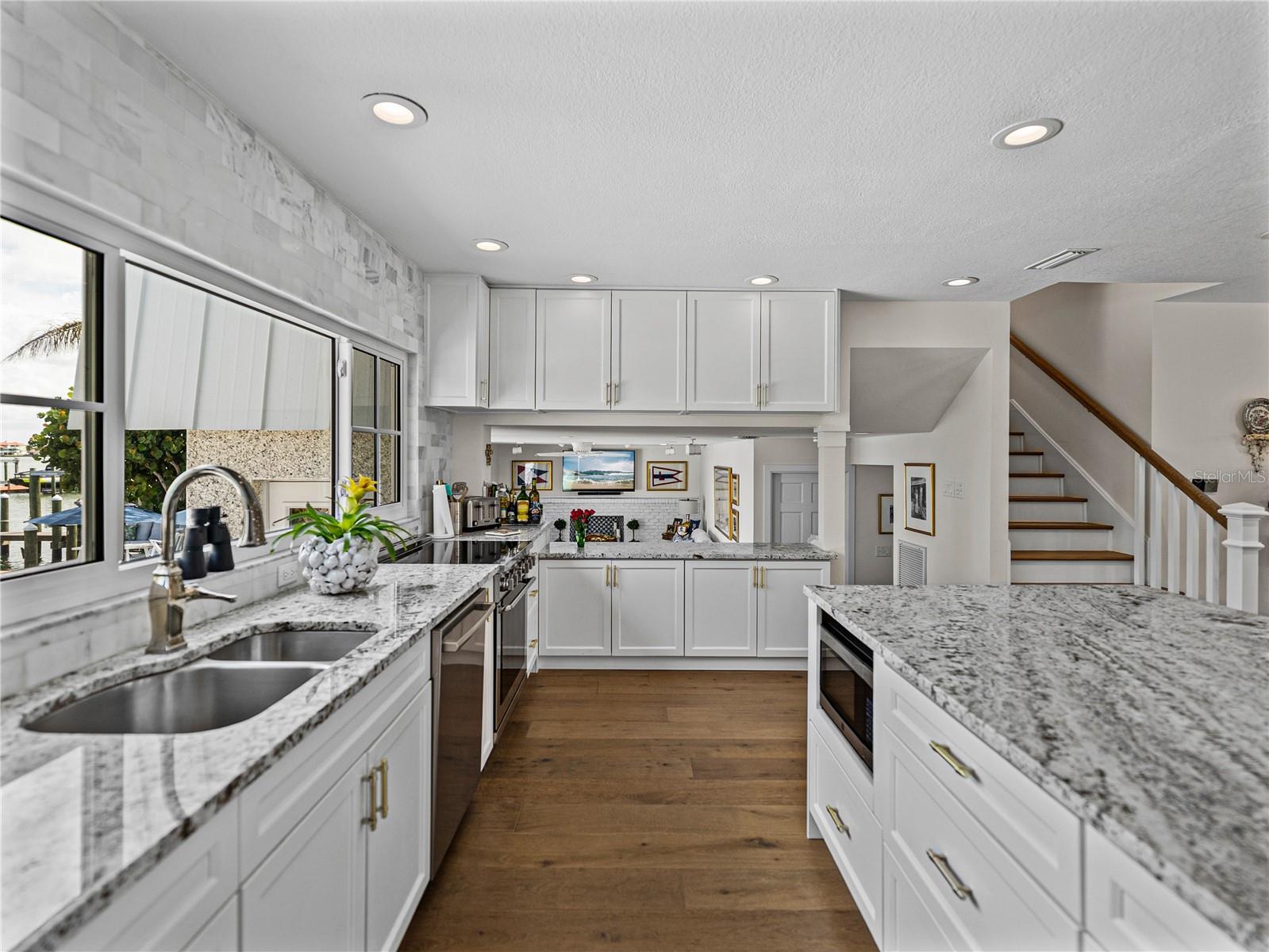 BAHIA SHORES 4TH ADD - Residential Lease